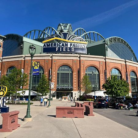 Best Western Plus Milwaukee West Екстер'єр фото