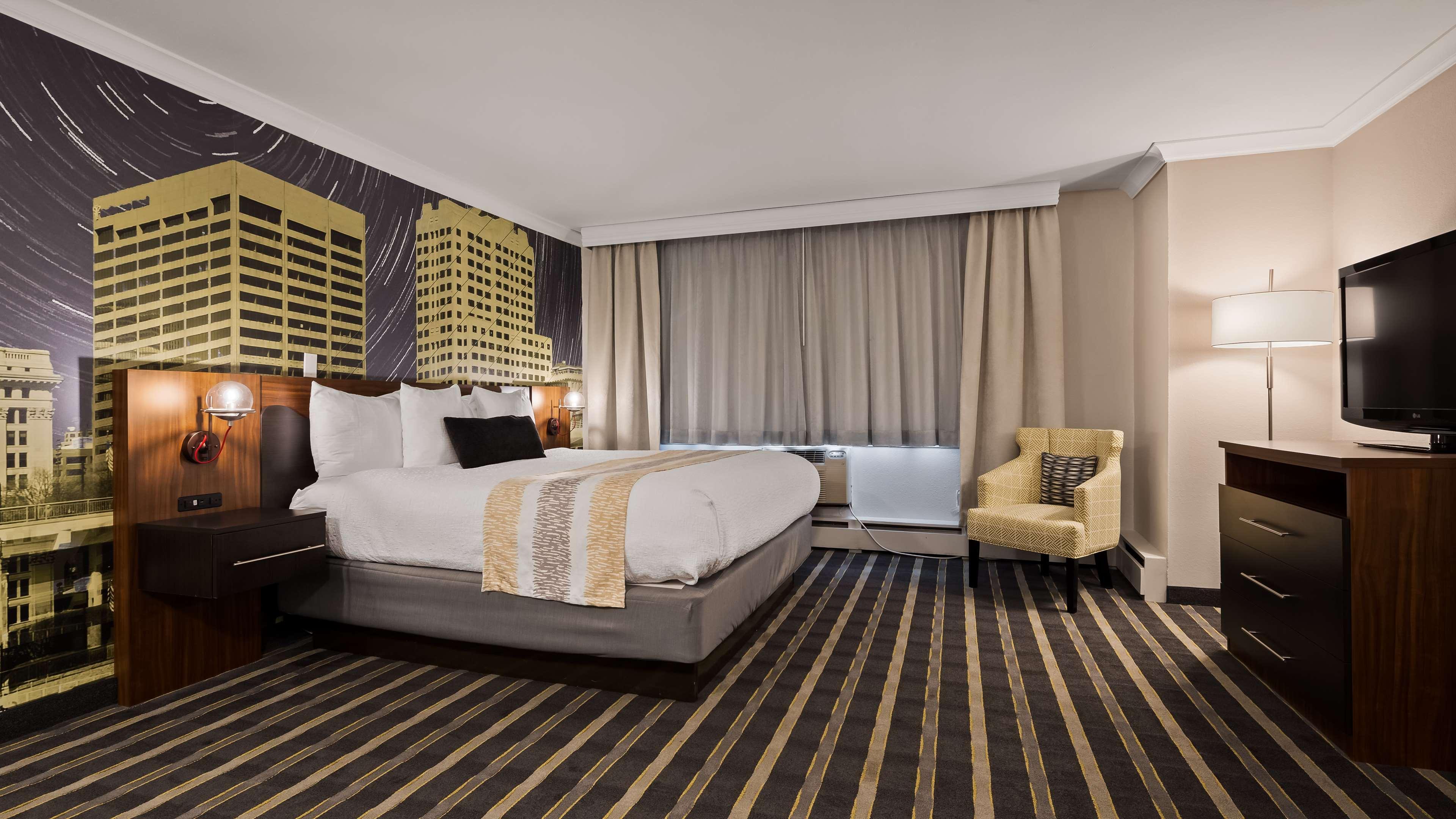 Best Western Plus Milwaukee West Екстер'єр фото