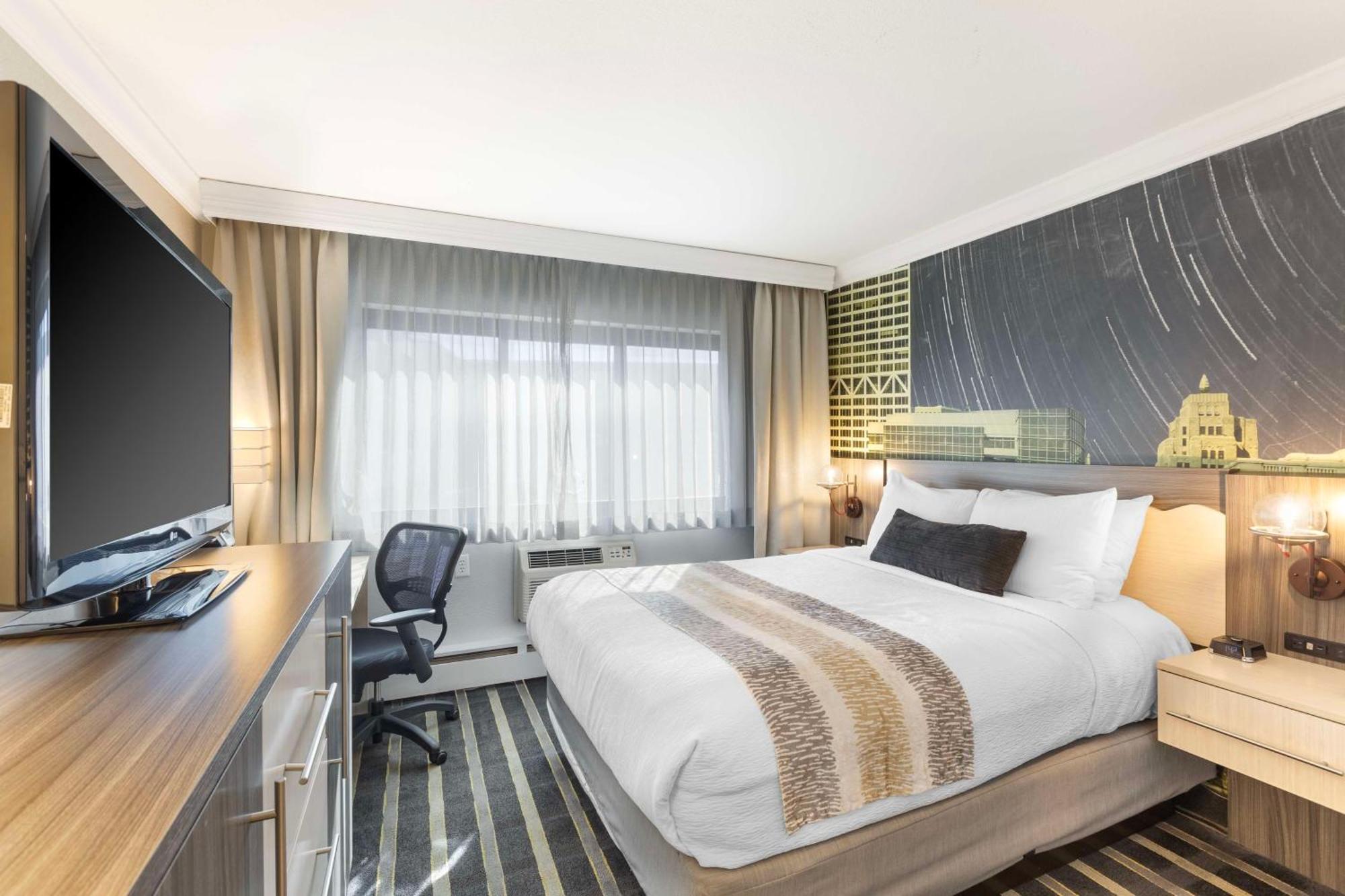 Best Western Plus Milwaukee West Екстер'єр фото