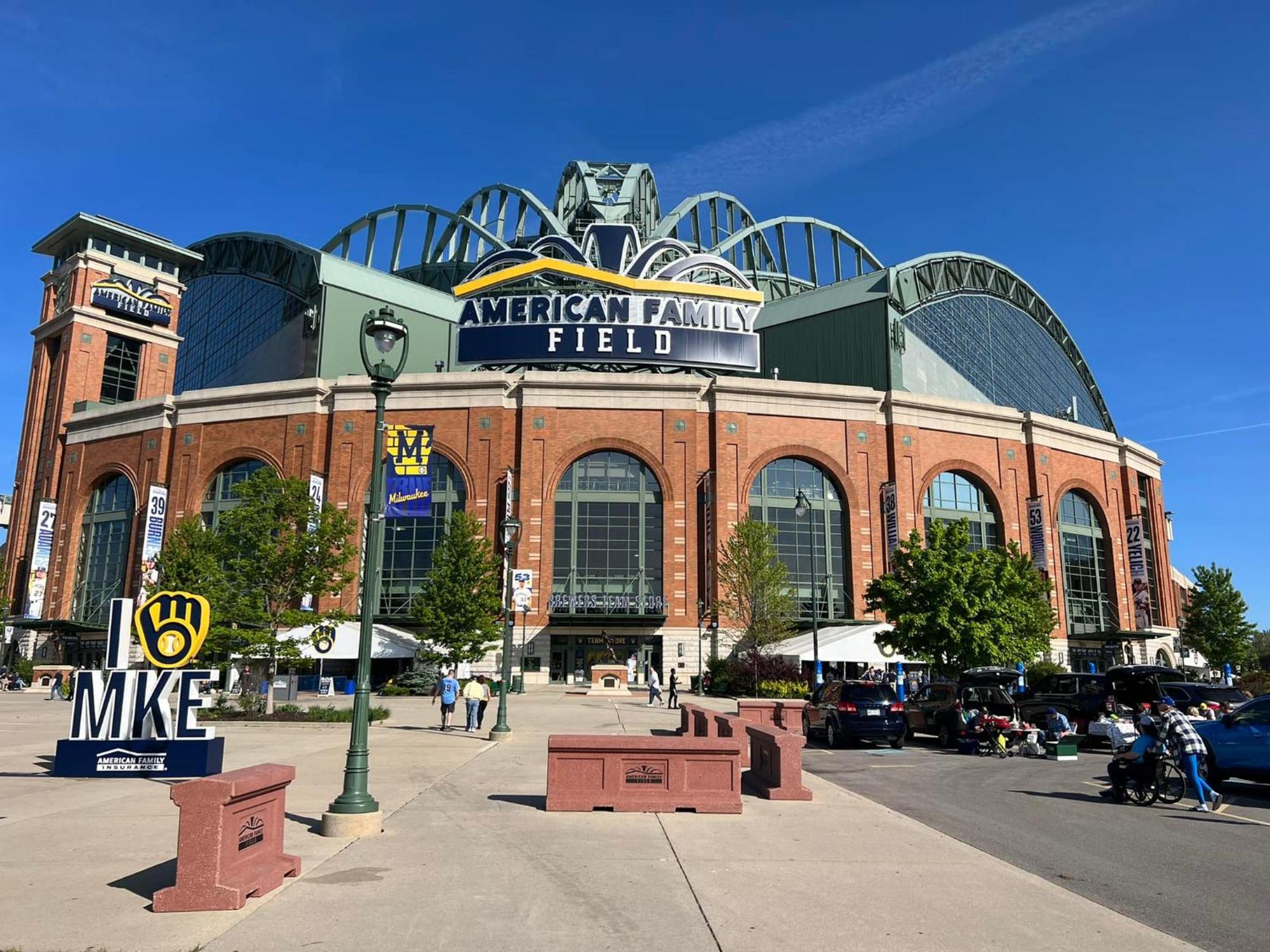 Best Western Plus Milwaukee West Екстер'єр фото