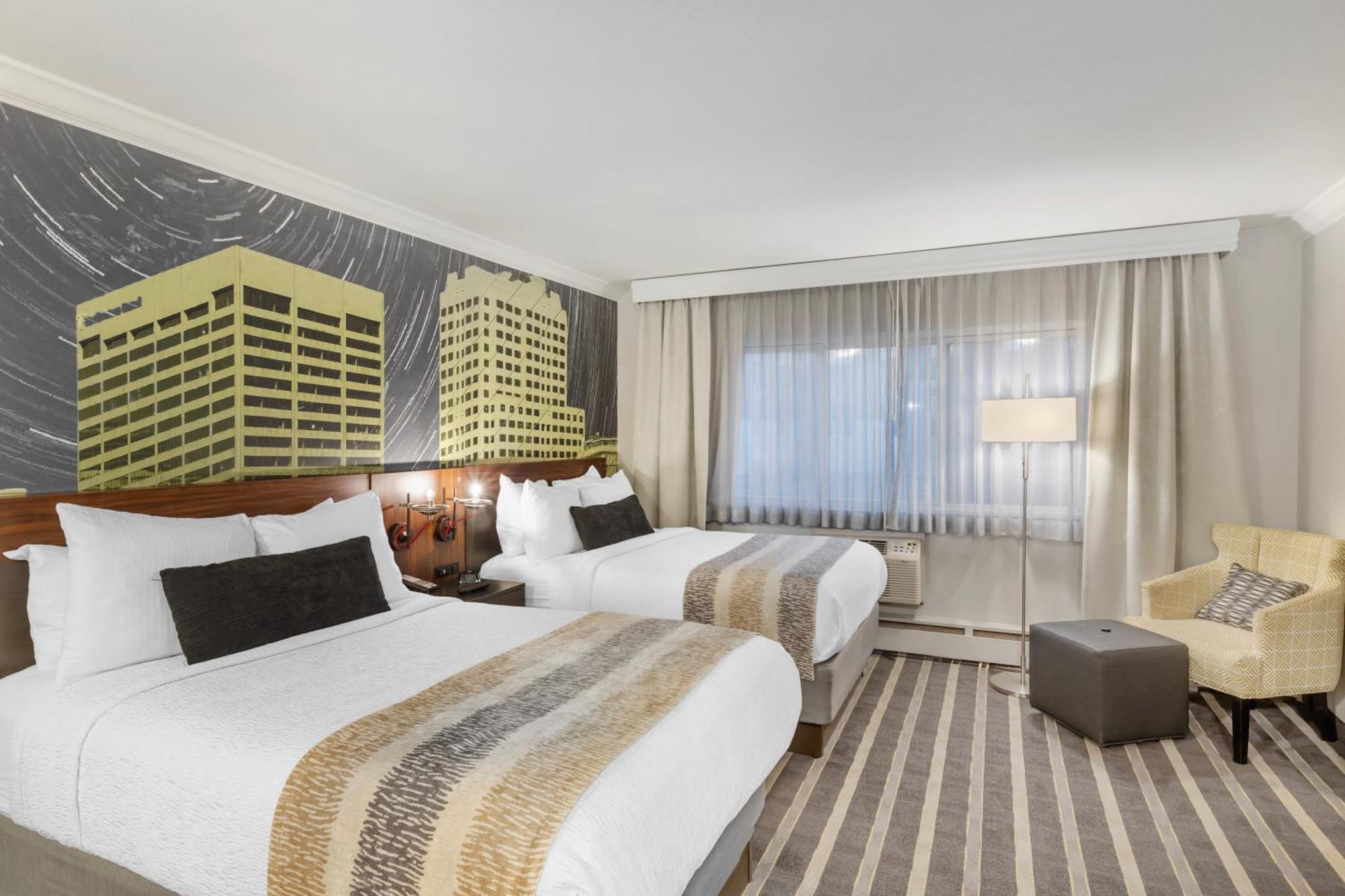 Best Western Plus Milwaukee West Екстер'єр фото