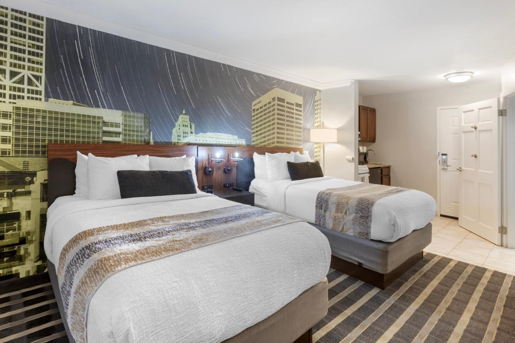 Best Western Plus Milwaukee West Екстер'єр фото